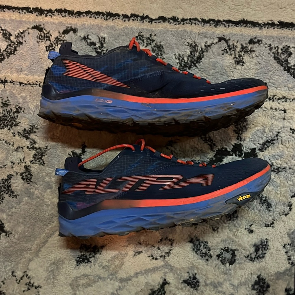 ALTRA Mount Blanc